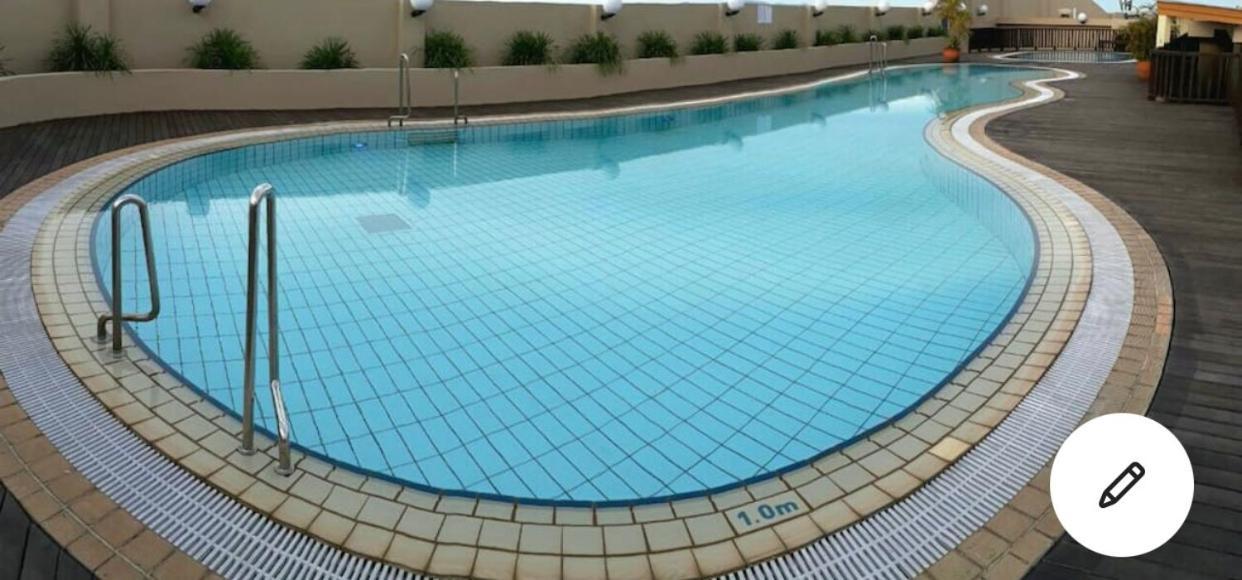 Riverbank Suites Waterfront Κουτσίνγκ Εξωτερικό φωτογραφία