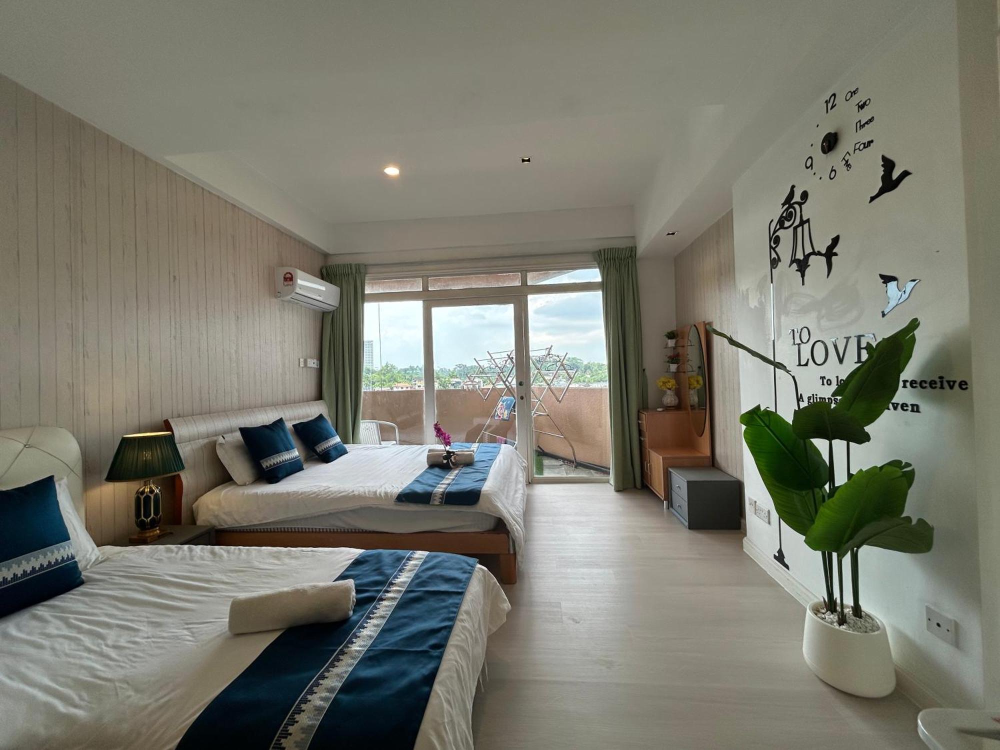 Riverbank Suites Waterfront Κουτσίνγκ Εξωτερικό φωτογραφία